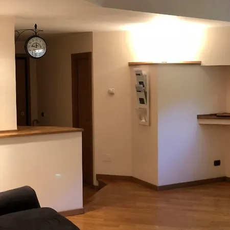 La Casa Di Ada Apartment