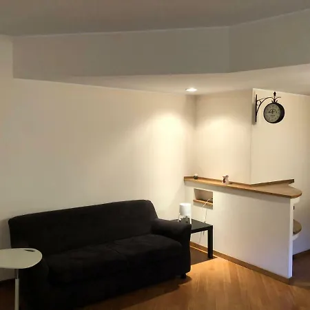 La Casa Di Ada Rom